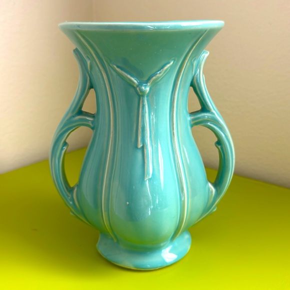 McCoy Tassel Vase - Picture 1 of 9